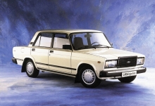 ВАЗ 2107 1982 – нв